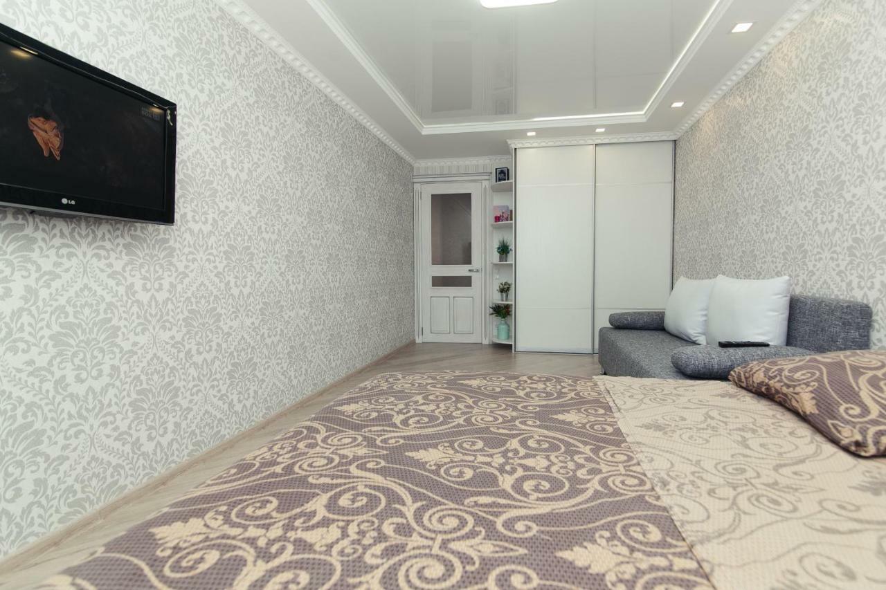 Luxury Apart-Hotel On Kondrateva Street 苏梅 外观 照片