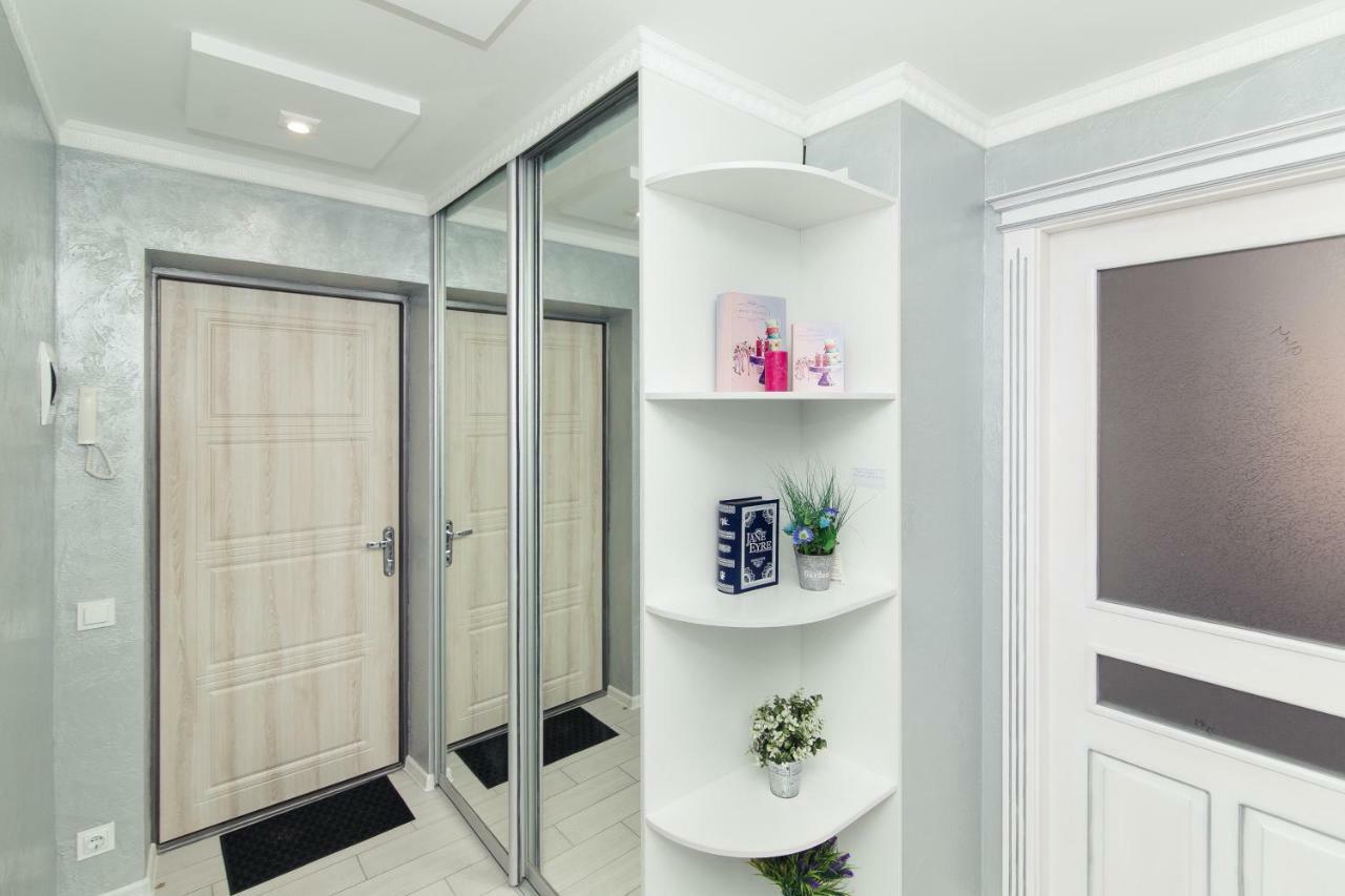 Luxury Apart-Hotel On Kondrateva Street 苏梅 外观 照片